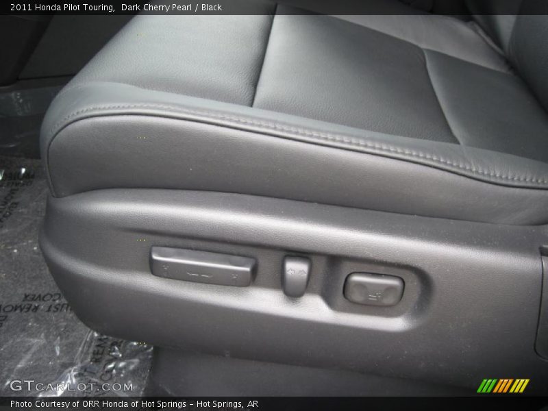 Dark Cherry Pearl / Black 2011 Honda Pilot Touring