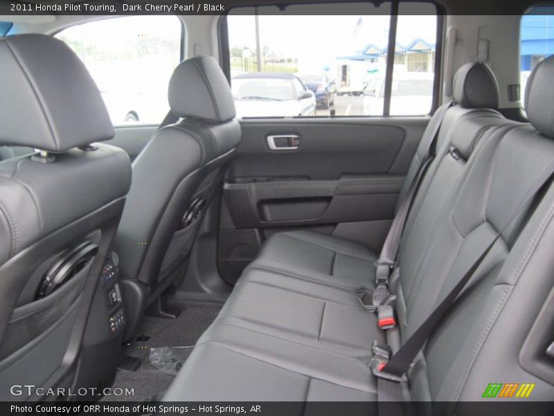  2011 Pilot Touring Black Interior