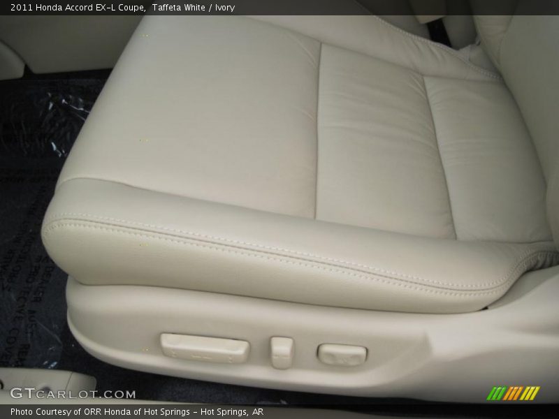 Taffeta White / Ivory 2011 Honda Accord EX-L Coupe