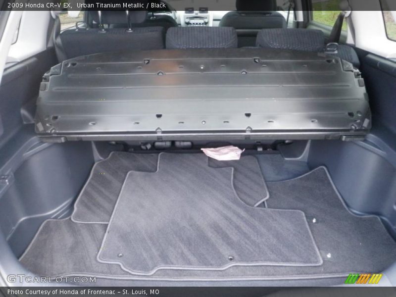  2009 CR-V EX Trunk