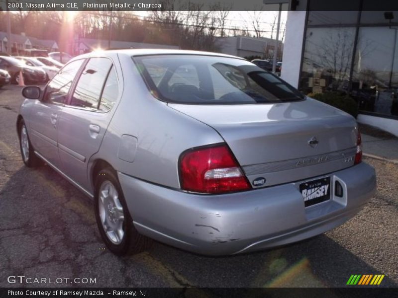 Platinum Metallic / Charcoal 2001 Nissan Altima GLE