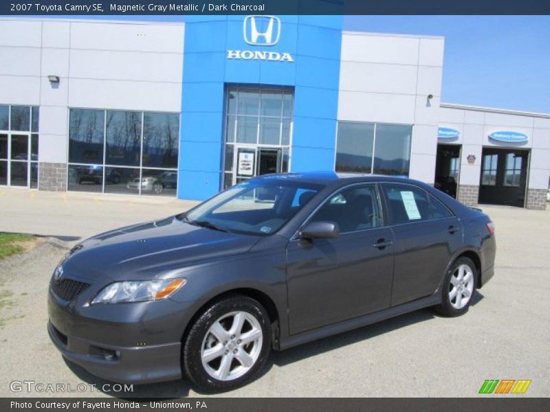Magnetic Gray Metallic / Dark Charcoal 2007 Toyota Camry SE