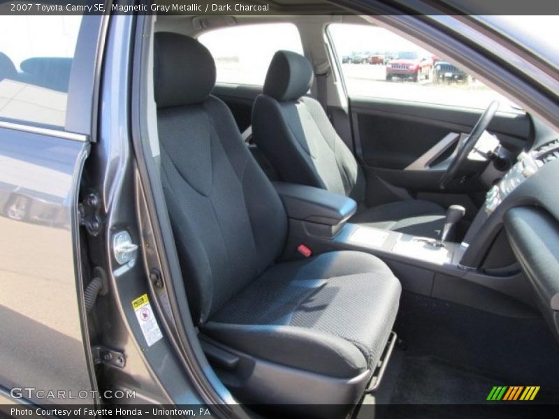Magnetic Gray Metallic / Dark Charcoal 2007 Toyota Camry SE