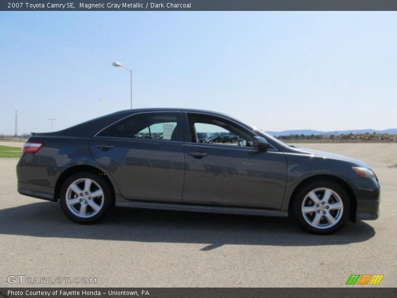 Magnetic Gray Metallic / Dark Charcoal 2007 Toyota Camry SE