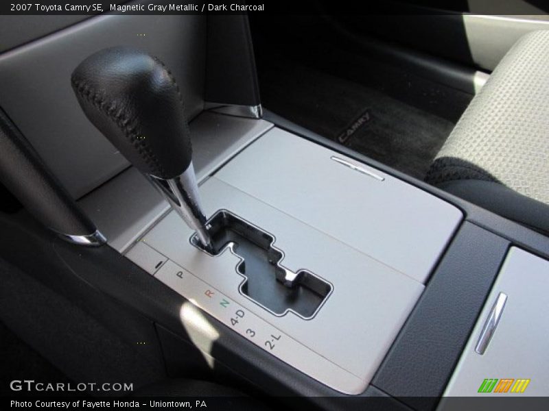 Magnetic Gray Metallic / Dark Charcoal 2007 Toyota Camry SE