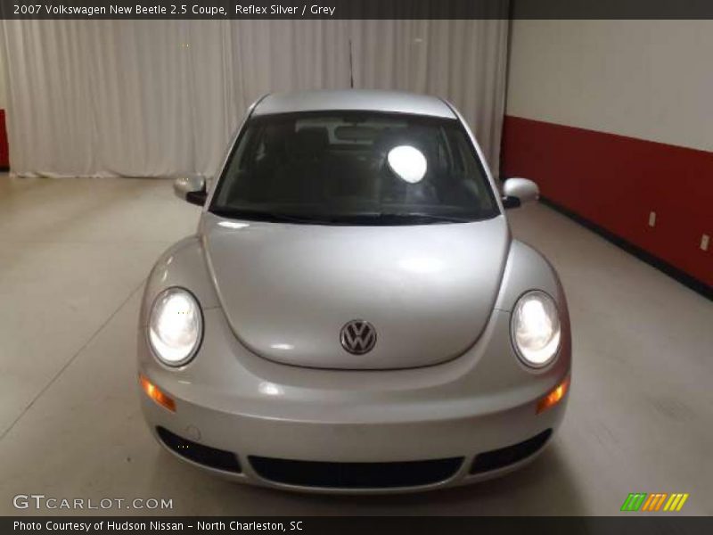 Reflex Silver / Grey 2007 Volkswagen New Beetle 2.5 Coupe