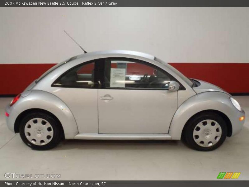 Reflex Silver / Grey 2007 Volkswagen New Beetle 2.5 Coupe