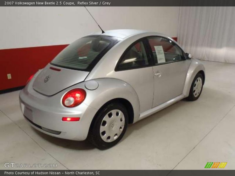 Reflex Silver / Grey 2007 Volkswagen New Beetle 2.5 Coupe