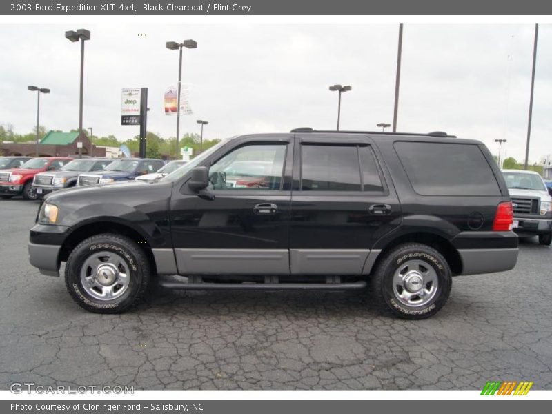 Black Clearcoat / Flint Grey 2003 Ford Expedition XLT 4x4