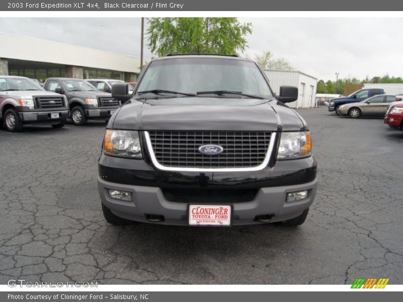 Black Clearcoat / Flint Grey 2003 Ford Expedition XLT 4x4
