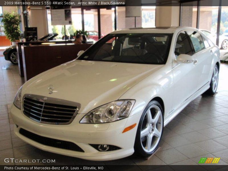 Arctic White / Black/Savanna 2009 Mercedes-Benz S 550 4Matic Sedan