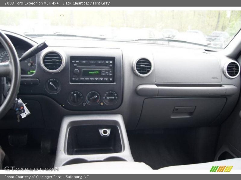 Black Clearcoat / Flint Grey 2003 Ford Expedition XLT 4x4