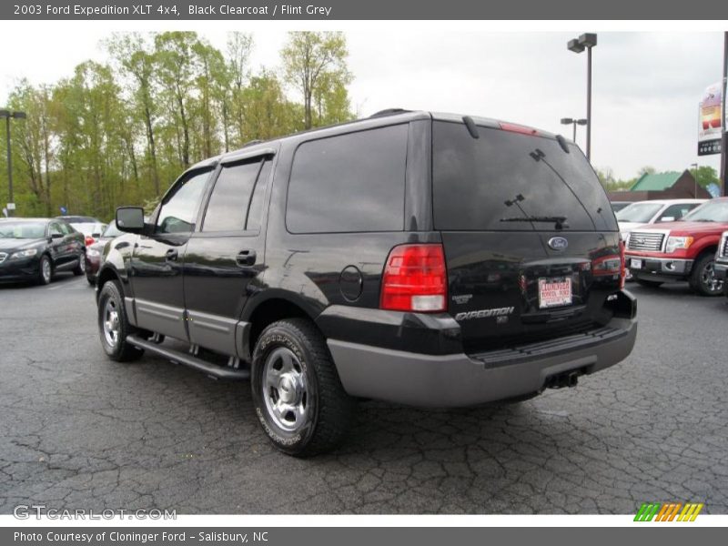 Black Clearcoat / Flint Grey 2003 Ford Expedition XLT 4x4
