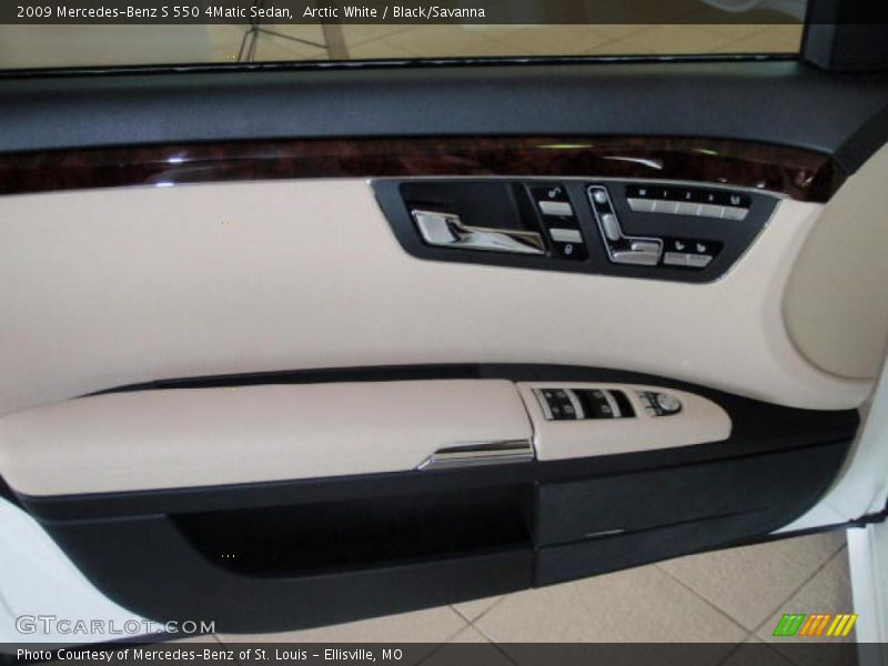 Arctic White / Black/Savanna 2009 Mercedes-Benz S 550 4Matic Sedan