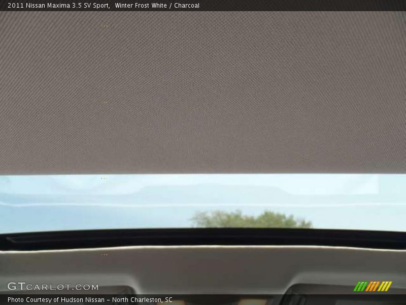 Winter Frost White / Charcoal 2011 Nissan Maxima 3.5 SV Sport