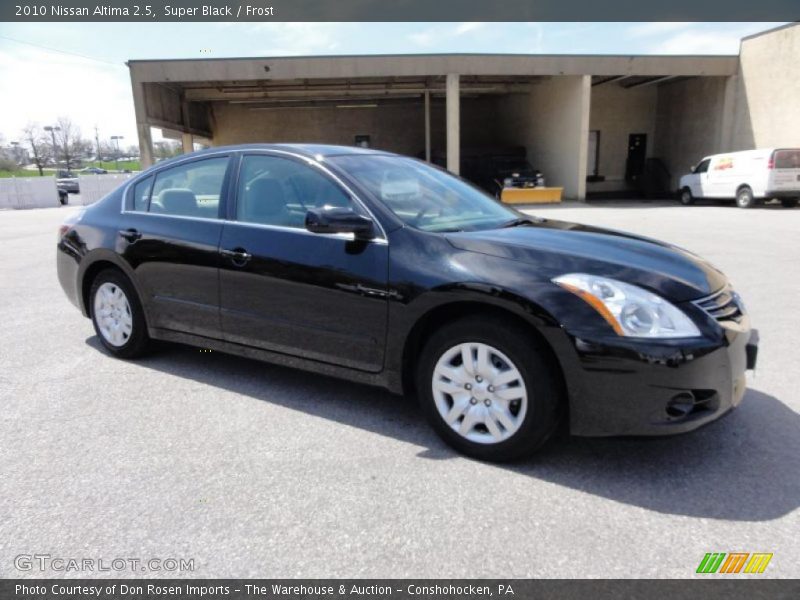 Super Black / Frost 2010 Nissan Altima 2.5