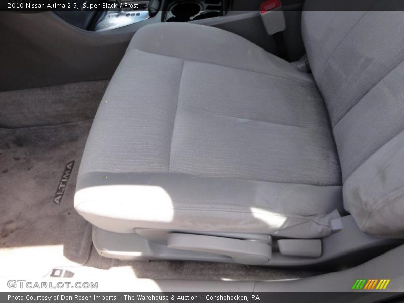 Super Black / Frost 2010 Nissan Altima 2.5