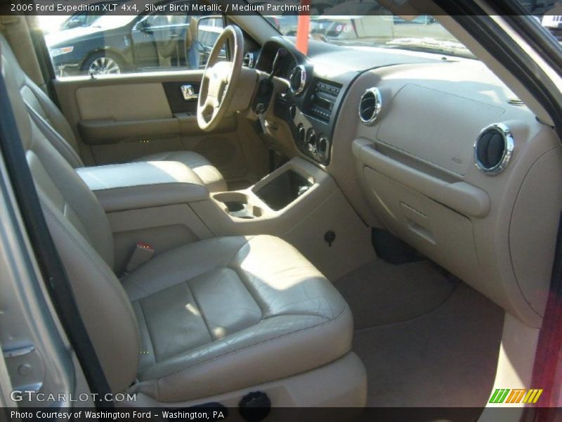 Silver Birch Metallic / Medium Parchment 2006 Ford Expedition XLT 4x4