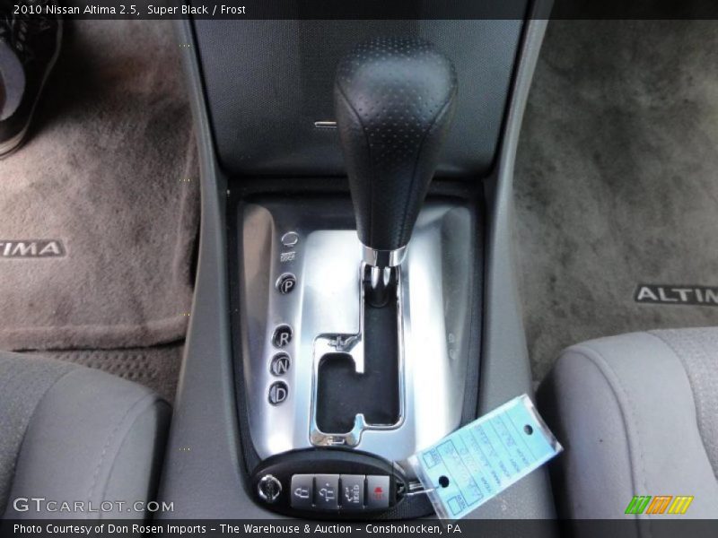 Super Black / Frost 2010 Nissan Altima 2.5