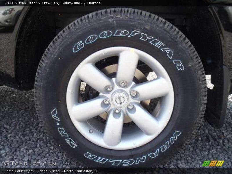 Galaxy Black / Charcoal 2011 Nissan Titan SV Crew Cab