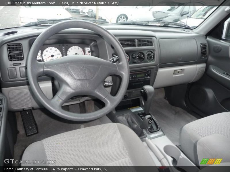  2002 Montero Sport ES 4x4 Gray Interior