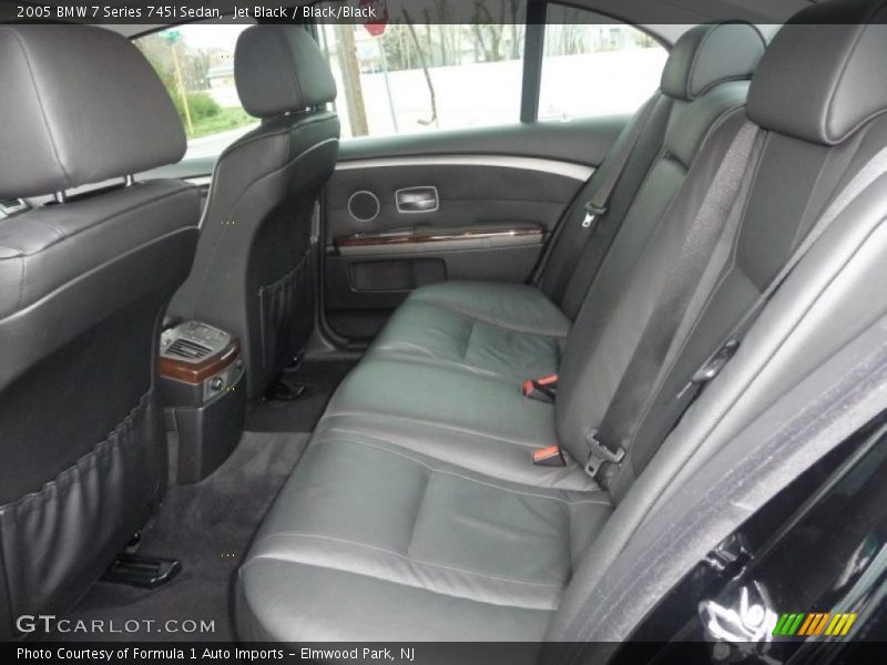  2005 7 Series 745i Sedan Black/Black Interior