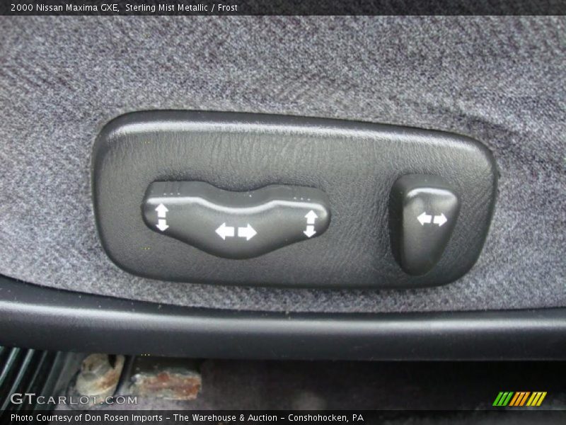 Sterling Mist Metallic / Frost 2000 Nissan Maxima GXE
