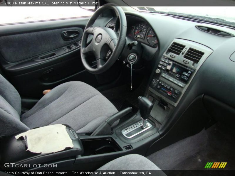 Sterling Mist Metallic / Frost 2000 Nissan Maxima GXE