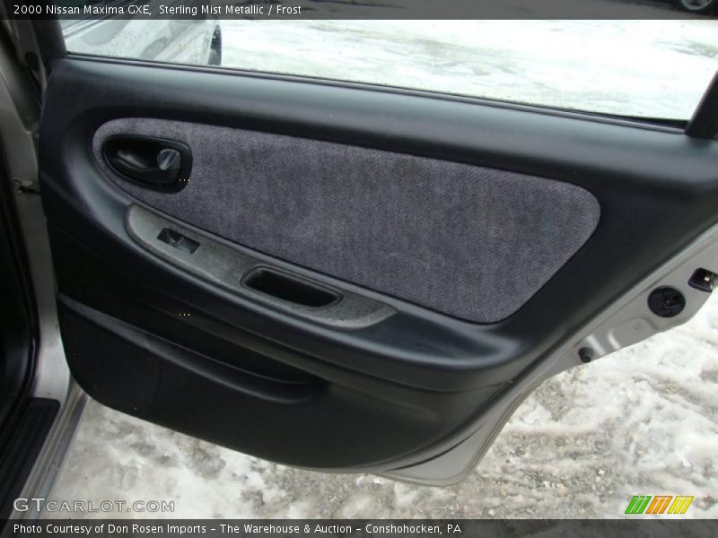 Sterling Mist Metallic / Frost 2000 Nissan Maxima GXE