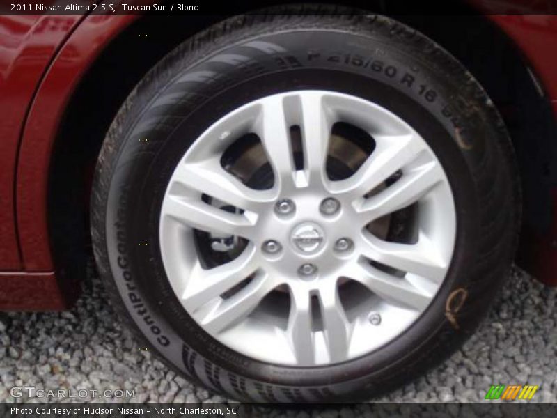 Tuscan Sun / Blond 2011 Nissan Altima 2.5 S