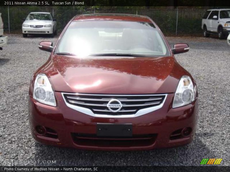 Tuscan Sun / Blond 2011 Nissan Altima 2.5 SL