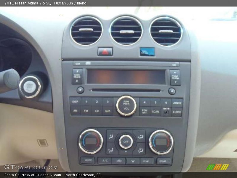Tuscan Sun / Blond 2011 Nissan Altima 2.5 SL
