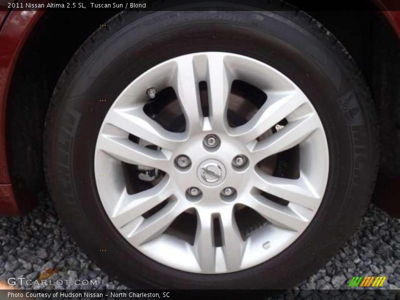 Tuscan Sun / Blond 2011 Nissan Altima 2.5 SL