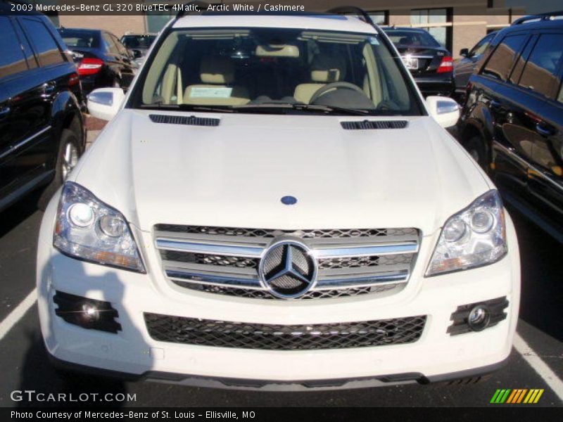 Arctic White / Cashmere 2009 Mercedes-Benz GL 320 BlueTEC 4Matic