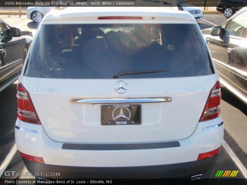 Arctic White / Cashmere 2009 Mercedes-Benz GL 320 BlueTEC 4Matic