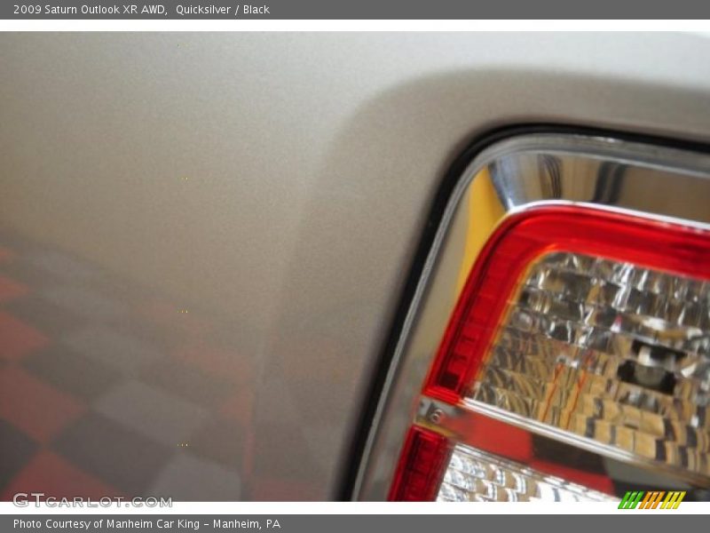 Quicksilver / Black 2009 Saturn Outlook XR AWD