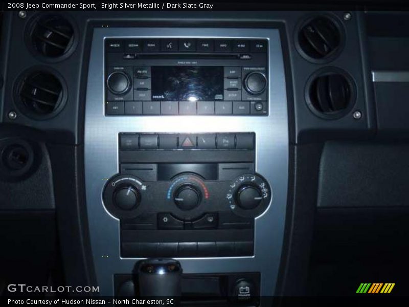 Bright Silver Metallic / Dark Slate Gray 2008 Jeep Commander Sport