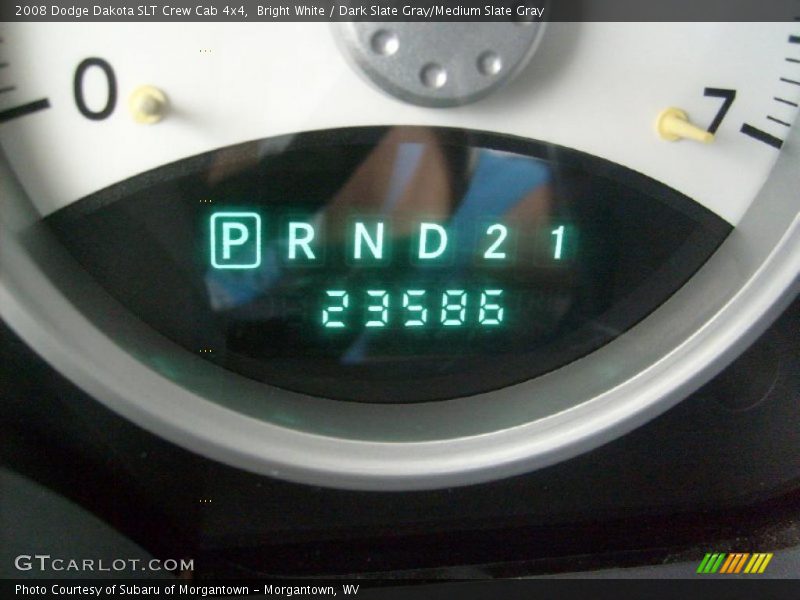 Bright White / Dark Slate Gray/Medium Slate Gray 2008 Dodge Dakota SLT Crew Cab 4x4