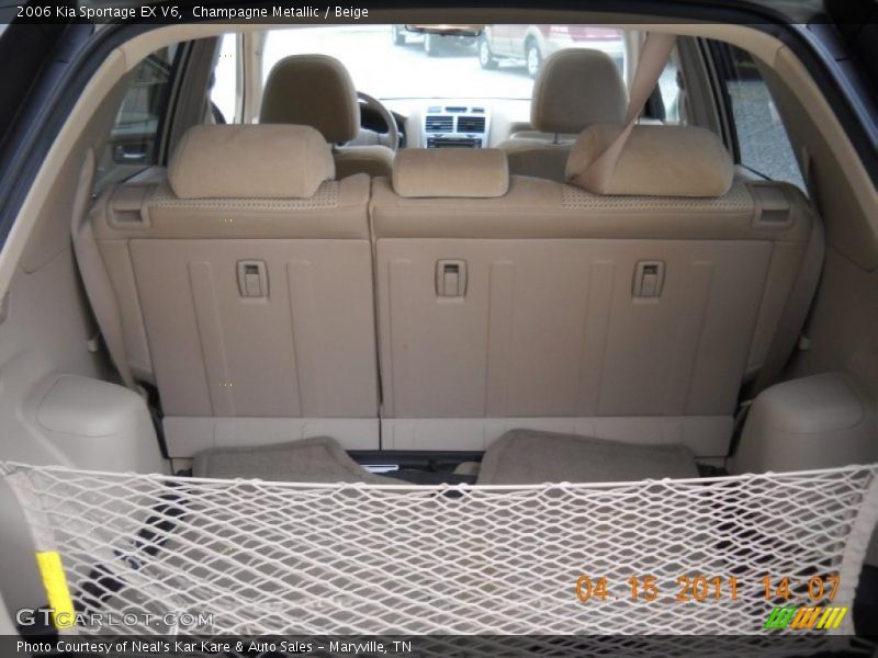 Champagne Metallic / Beige 2006 Kia Sportage EX V6