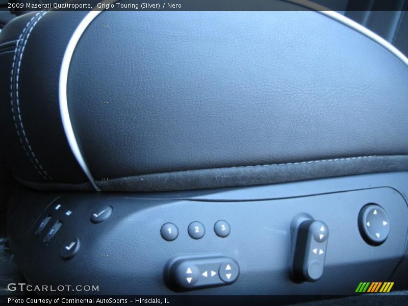 Grigio Touring (Silver) / Nero 2009 Maserati Quattroporte
