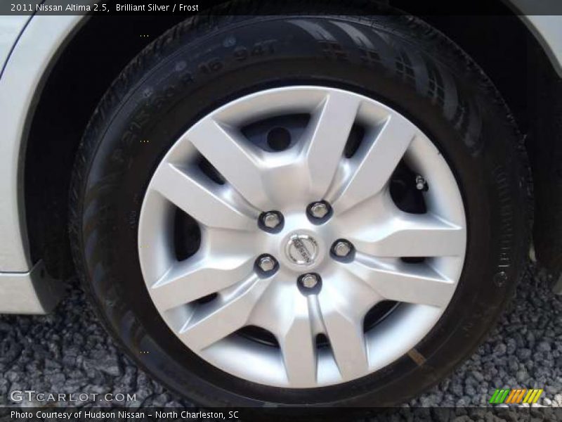 Brilliant Silver / Frost 2011 Nissan Altima 2.5