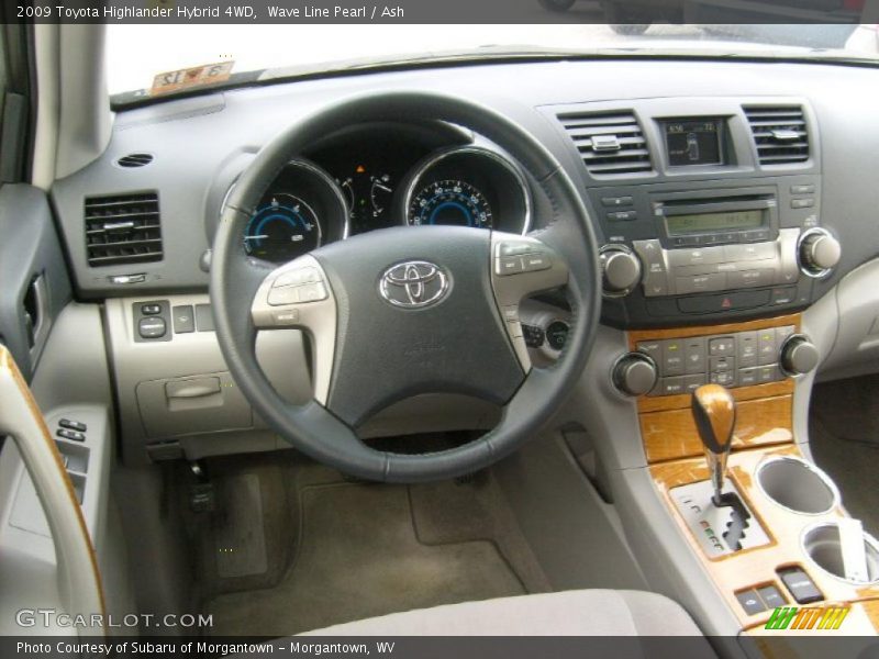 Wave Line Pearl / Ash 2009 Toyota Highlander Hybrid 4WD