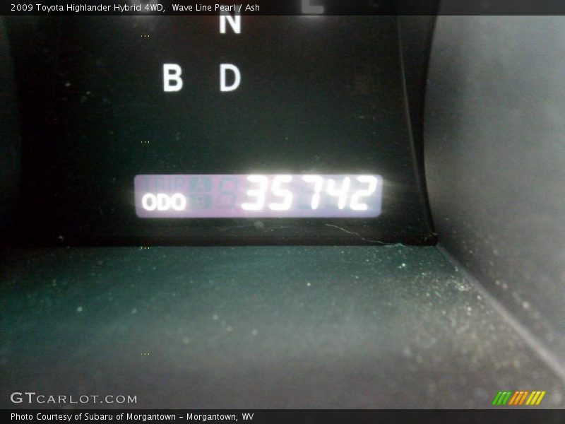 Wave Line Pearl / Ash 2009 Toyota Highlander Hybrid 4WD