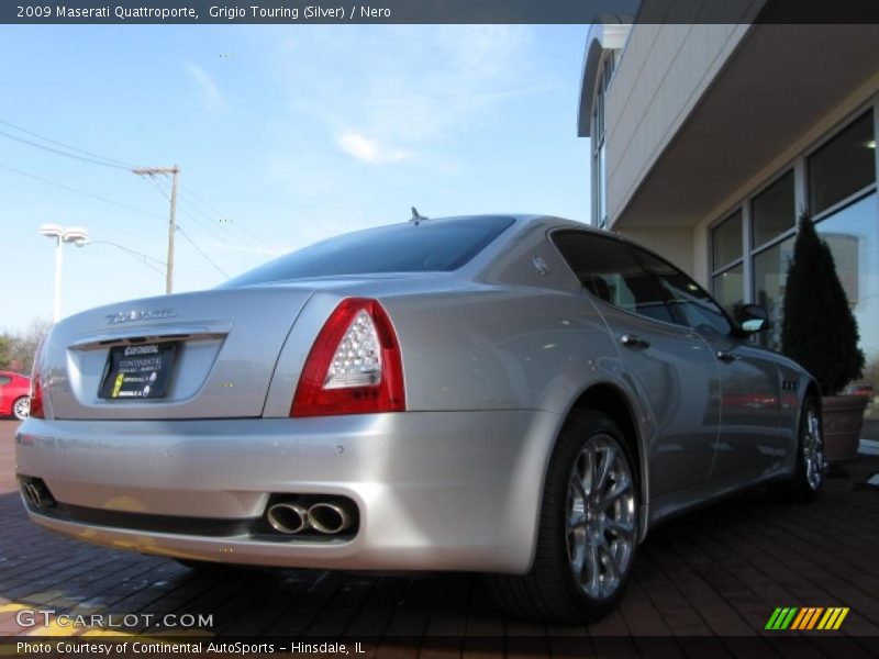 Grigio Touring (Silver) / Nero 2009 Maserati Quattroporte