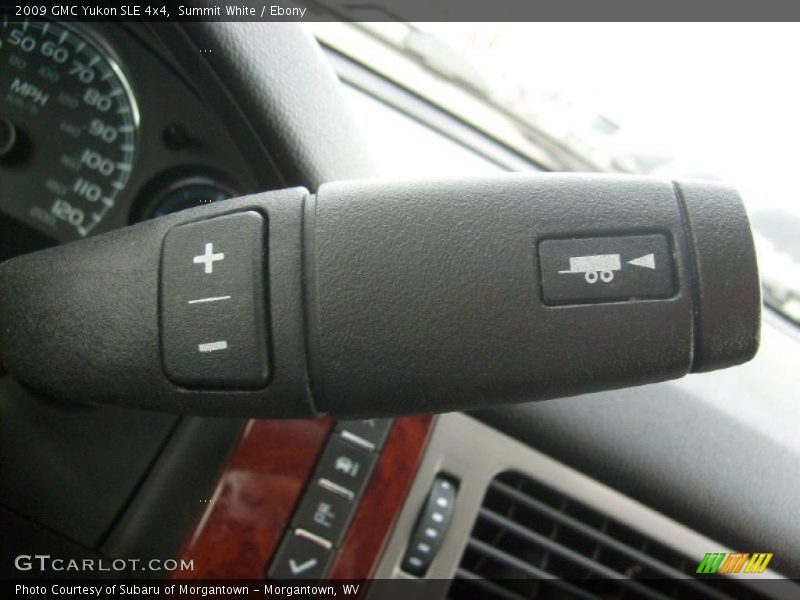 Summit White / Ebony 2009 GMC Yukon SLE 4x4