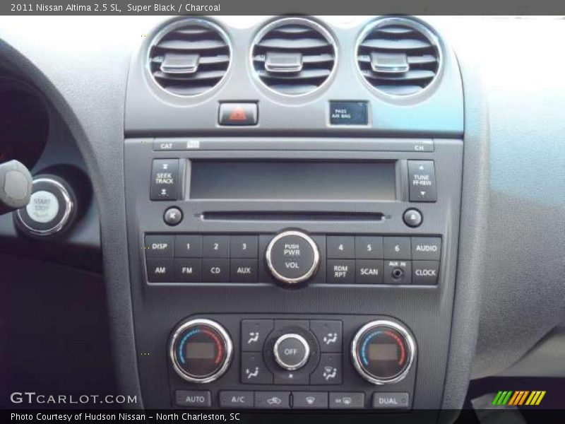 Super Black / Charcoal 2011 Nissan Altima 2.5 SL