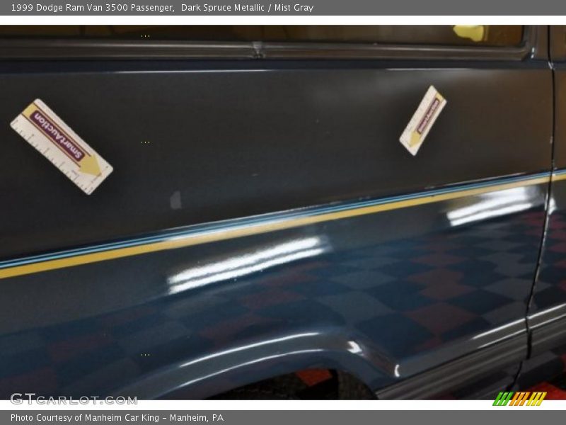 Dark Spruce Metallic / Mist Gray 1999 Dodge Ram Van 3500 Passenger