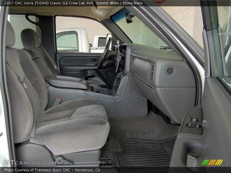 Summit White / Ebony Black 2007 GMC Sierra 3500HD Classic SLE Crew Cab 4x4