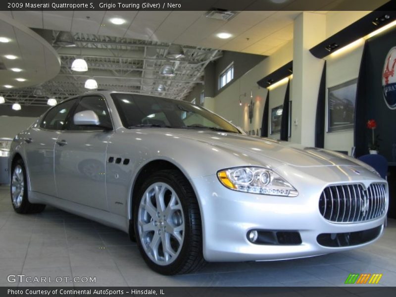 Grigio Touring (Silver) / Nero 2009 Maserati Quattroporte S