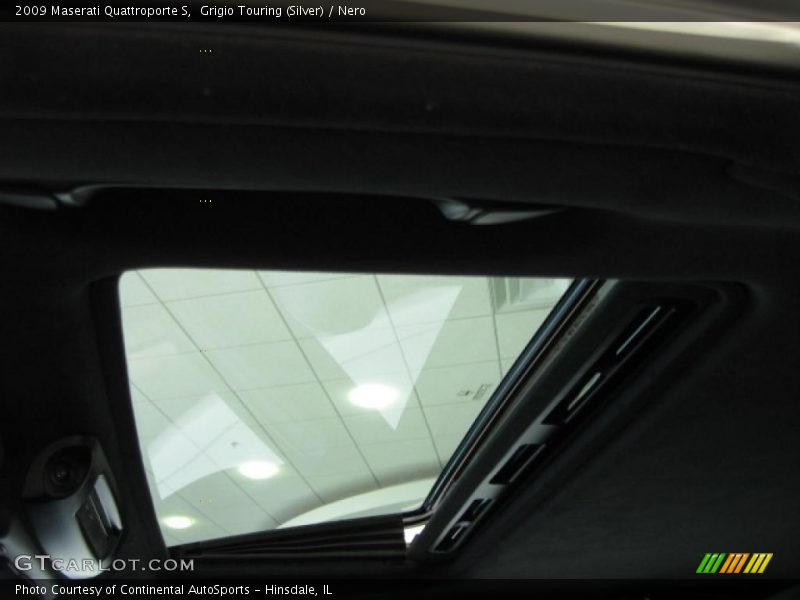 Grigio Touring (Silver) / Nero 2009 Maserati Quattroporte S